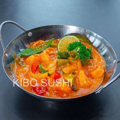Crevettes au curry rouge épicé